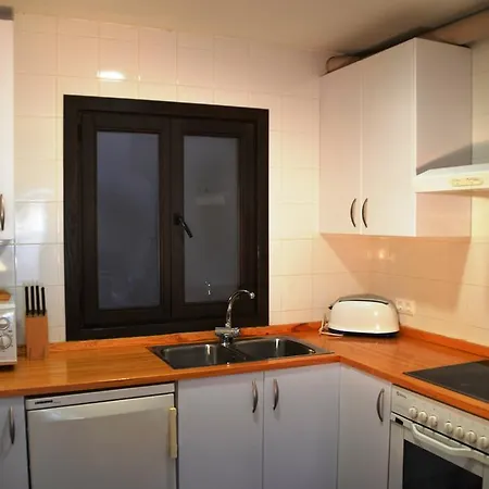 Cal Roger Apartment Montsonis